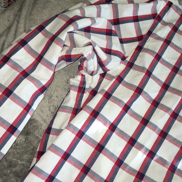 J crew button down - Picture 7 of 8